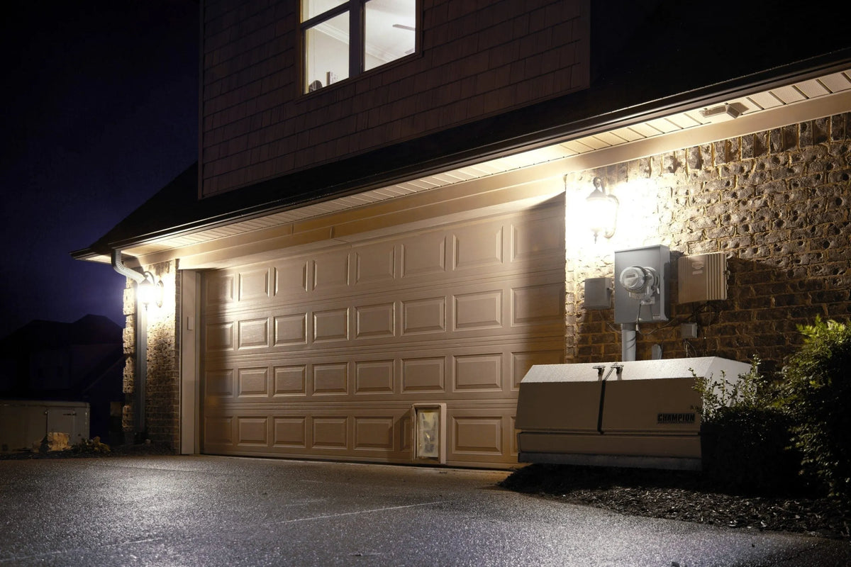 Champion 8.5-kW Home Standby Generator with 50-Amp Outdoor Switch (US & CA)