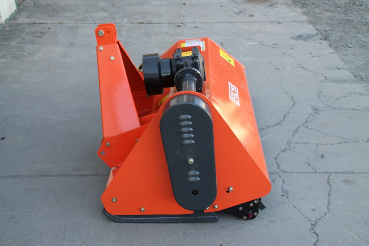 FH-EFGC155 Farmer Helper 60″ Heavy Duty Flail Mower Cat.I 3pt 25+HP Rating FH-EFGC155 Requires a Tractor. Not a standalone Unit.